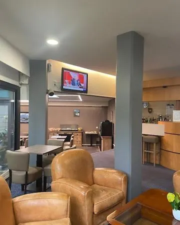 Hotel Dupleix - Hyper Centre - Parking Et Garage Gratuit Quimper